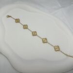 Golden Clover Bracelet - Image 3