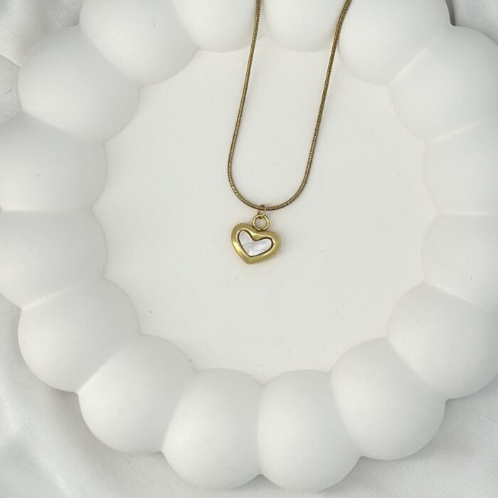 Shell Heart Necklace - Image 1