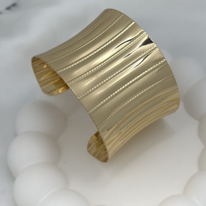 Ripple Ridge Bracelet - Image 3