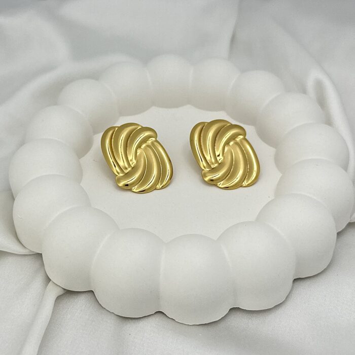 Ribbon Swirl Earrings - Image 4