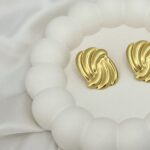 Ribbon Swirl Earrings - Image 5