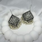 Pearl Veil Earrings - Image 4