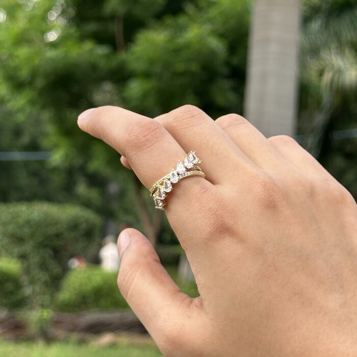 The Queen Ring - Image 1