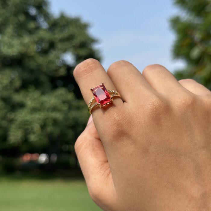 Scarlet Column Ring - Image 2