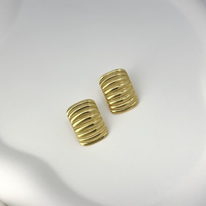 Gleam Bar Earrings - Image 3