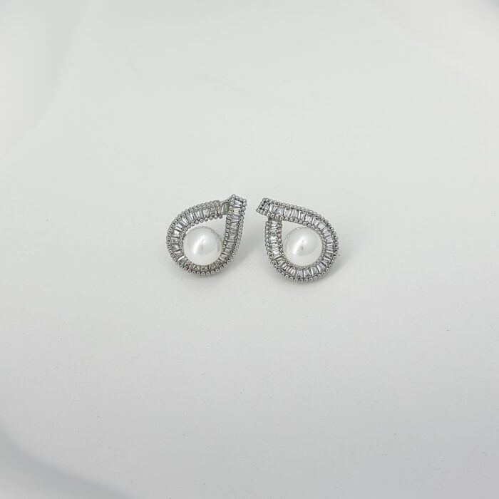 Opaline Halo Earrings - Image 3