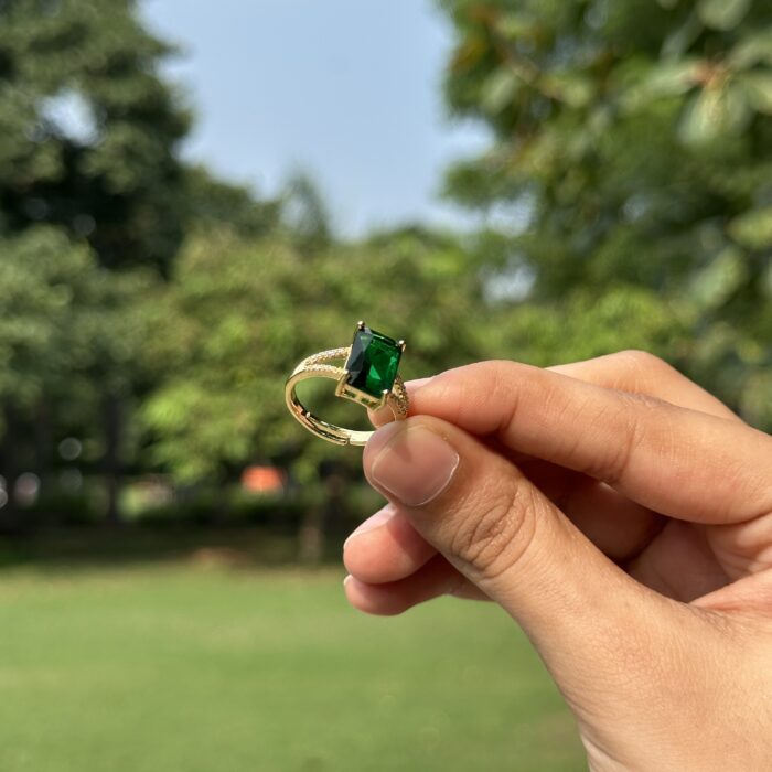 Emerald Prism Ring - Image 4