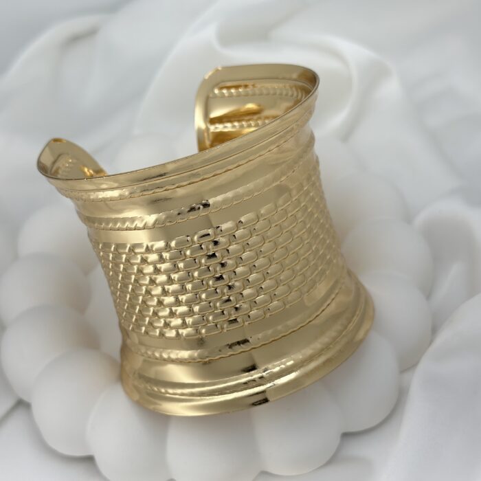 Sculpted Weave Cuff - Image 5