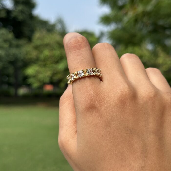 Boxed Brilliance Ring - Image 1
