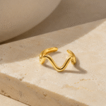 Wavy Line Ring - Image 3